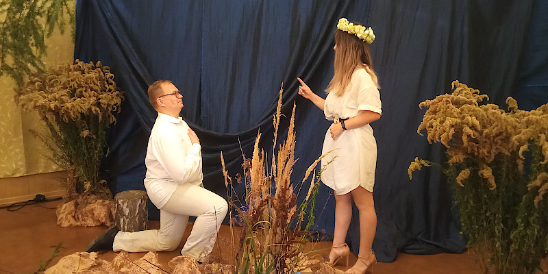  Uczniowie podczas warsztatów teatralnych