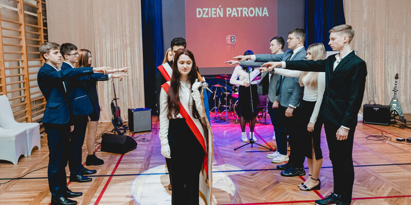  Uczniowie podczas ślubowania