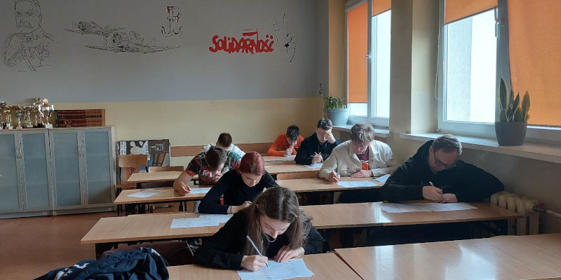 Uczniowie podczas Olimpiady