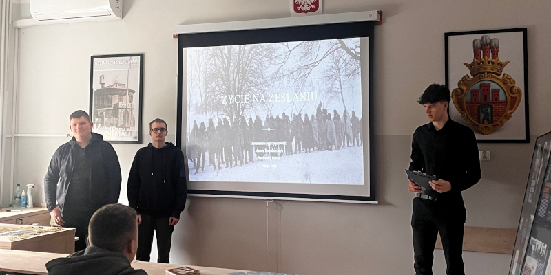 Uczniowie w&nbsp;czasie lekcji