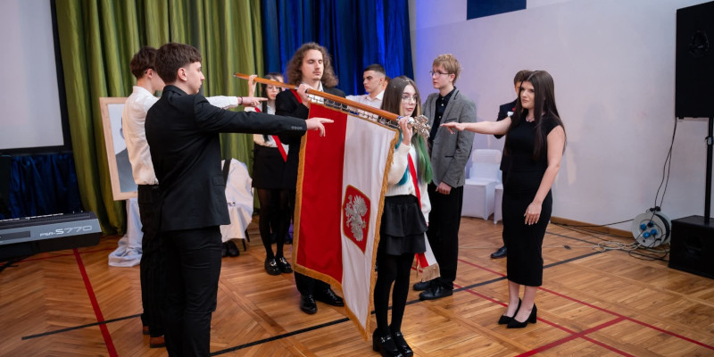 Uczniowie podczas ślubowania