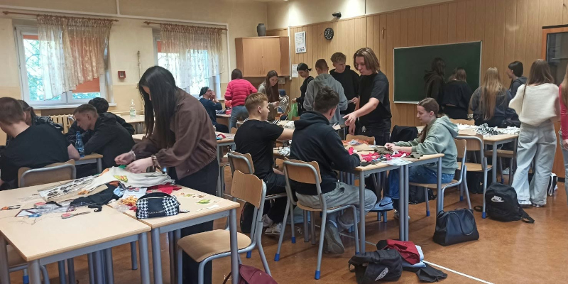 ucznioiwe podcas warsztatów